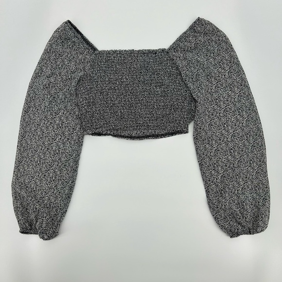 Altrd State- floral long sleeve cropped top- size medium - Picture 4 of 4